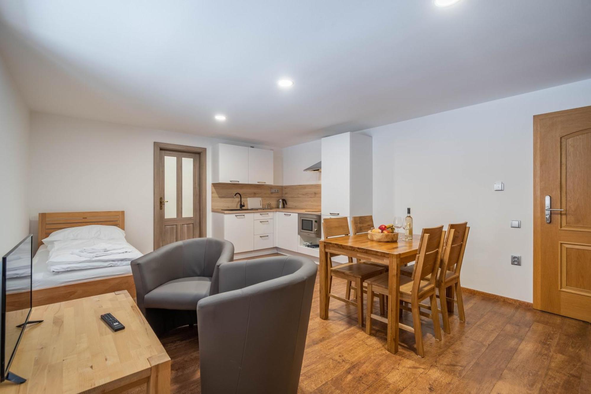 Kokorin Apartments Δωμάτιο φωτογραφία